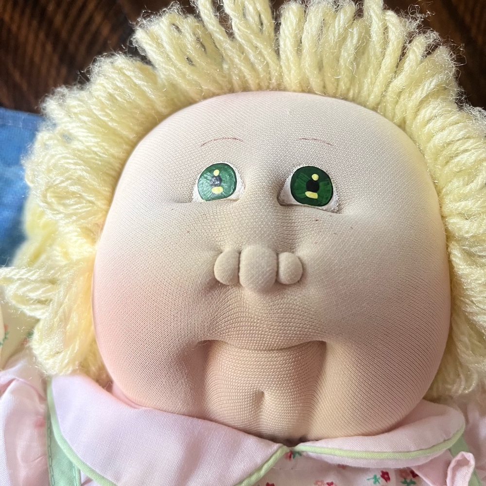 Vintage Cabbage Patch doll Karen Lola
